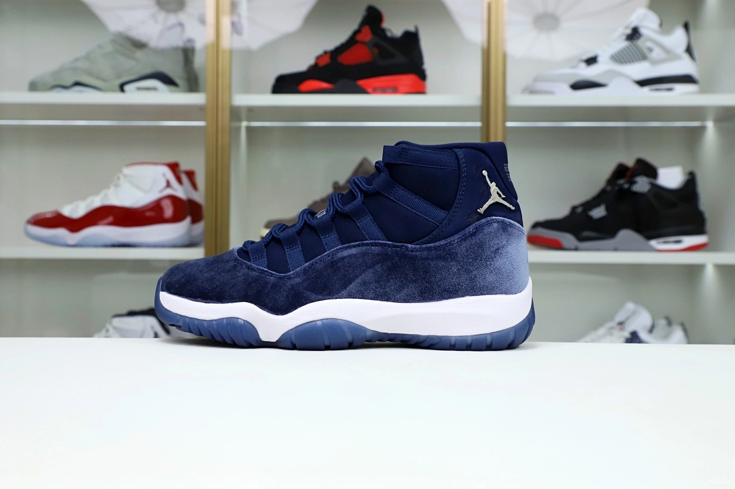 MIDNIGHT RETRO 11 JORDAN NAVY AIR 0115